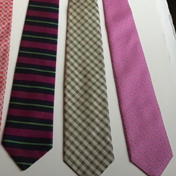 3 Brooks Brothers lovely colours & prints silk ties made in USA 🇺🇸 - Picture 6 of 6